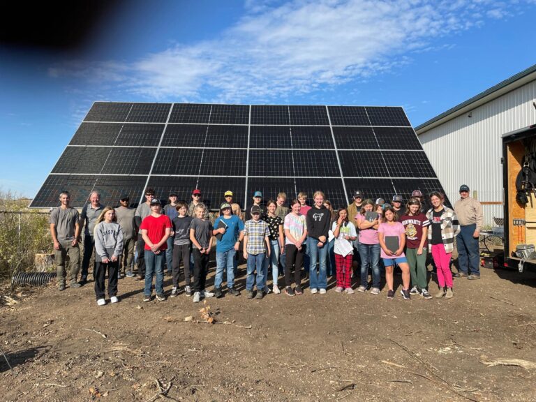 New Myrnam School Solar